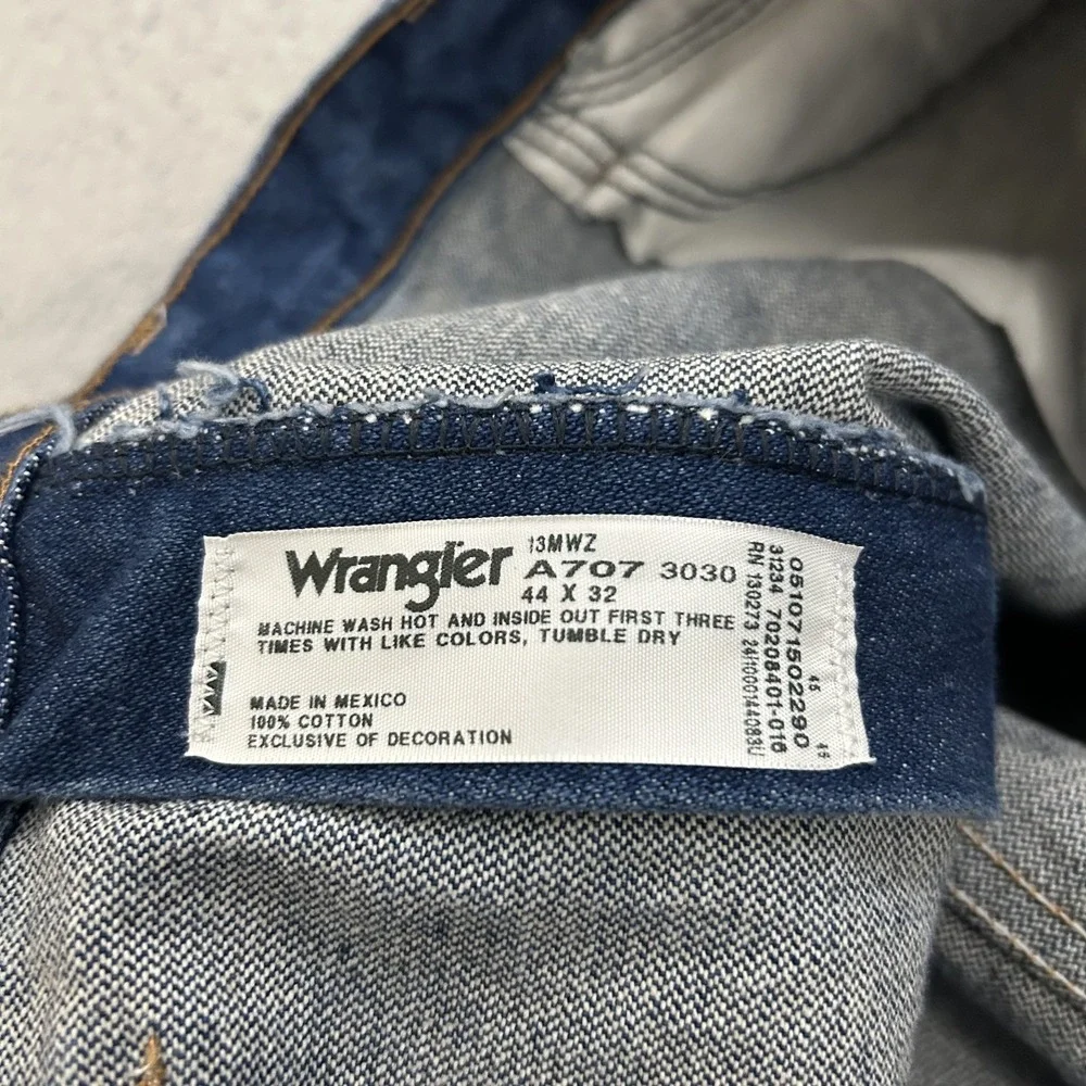 Wrangler Jeans Mens 44x32 Blue Denim 13MWZ Cowboy Cut Straight Leg Western Rodeo